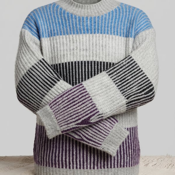 Liz Claiborne Colorblock Striped Crew Neck Sweater Size S Blue Grey Black Purple