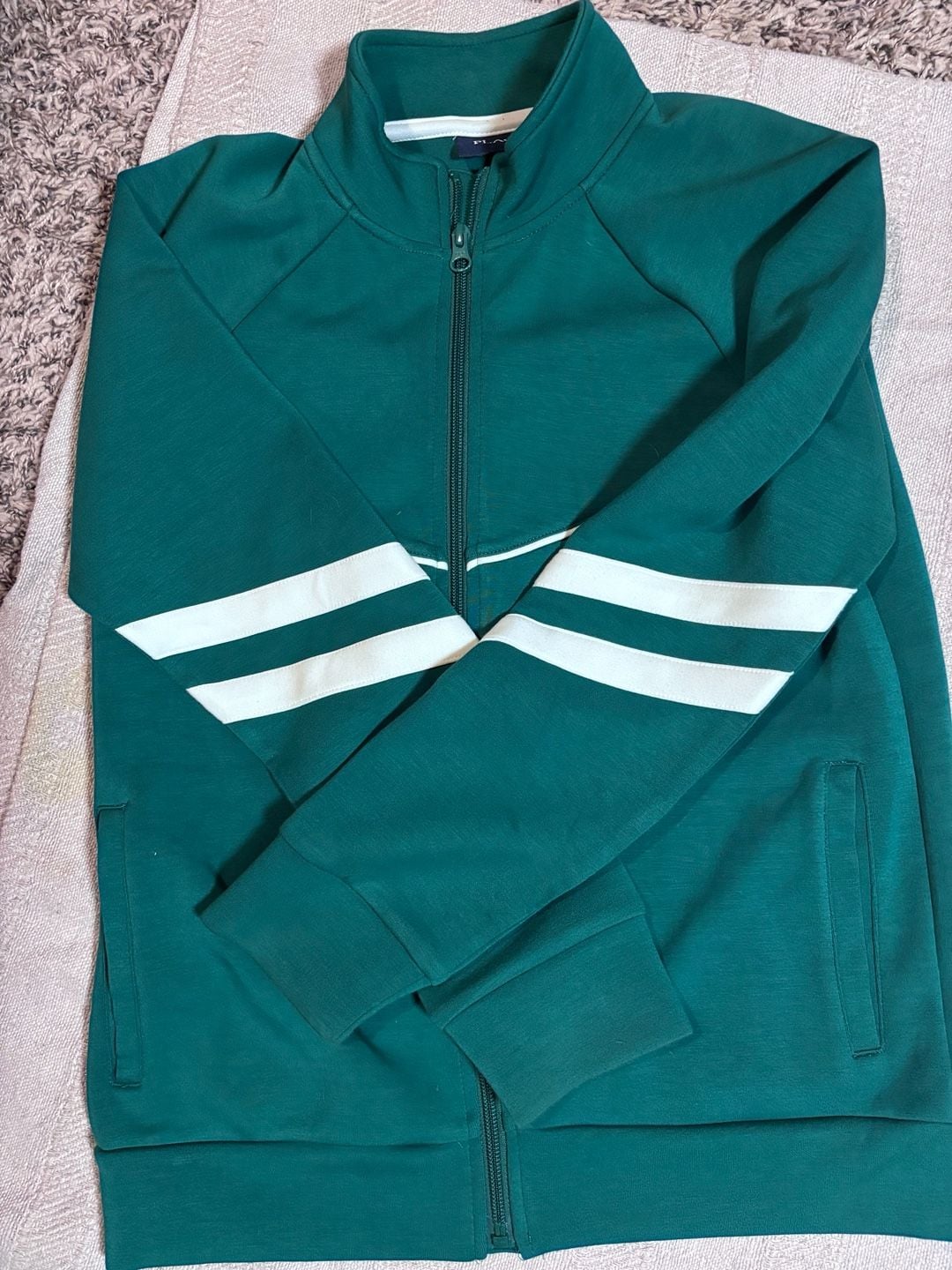 The Children's Place Boys Long Raglan Sleeve Contrast Scuba Track Jacket Green 4