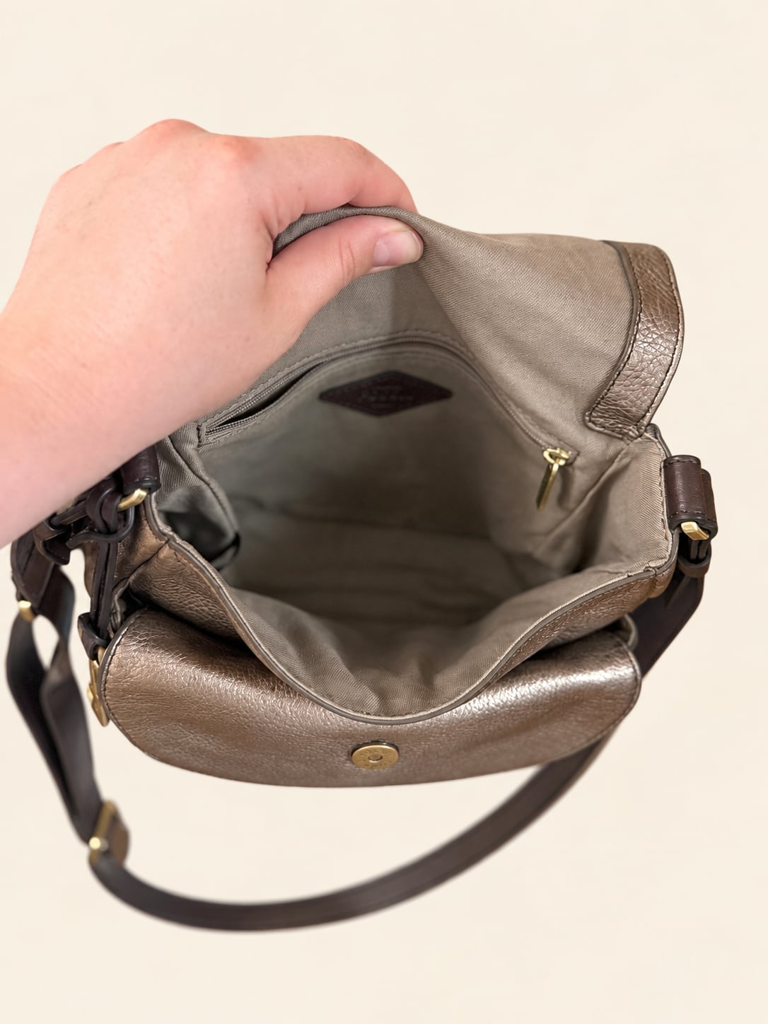 Fossil Peyton Crossbody Bag Gold Metallic Leather 10