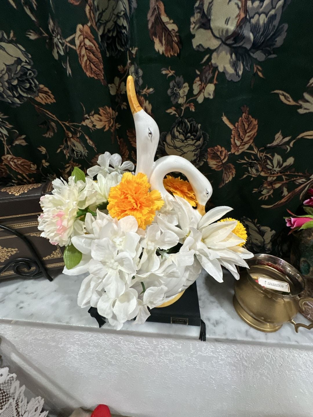 Haeger White Lusterware & Orange Swan Planter Orange & White Floral Arrangement 8
