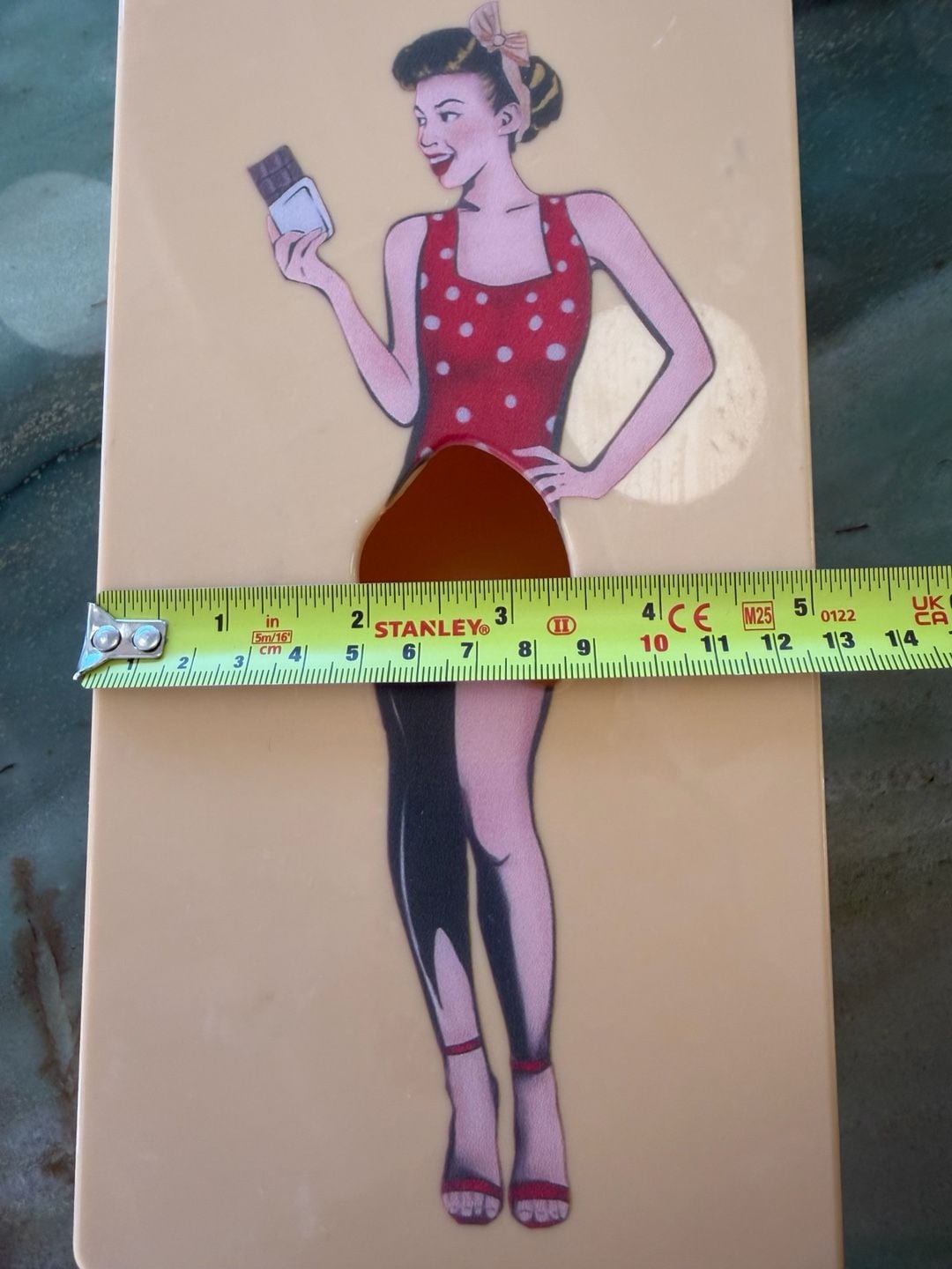 Spextrum Flying Skirt Pin Up Girl Tissue Box Holder Beige Retro Novelty 8