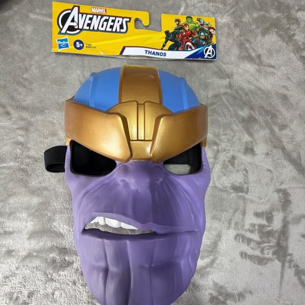 Hasbro Marvel Avengers Thanos Roleplay Mask E7883
