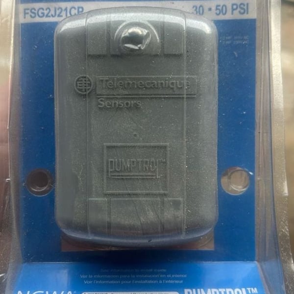 Telemecanique Pumptrol Pressure Switch 30-50 PSI