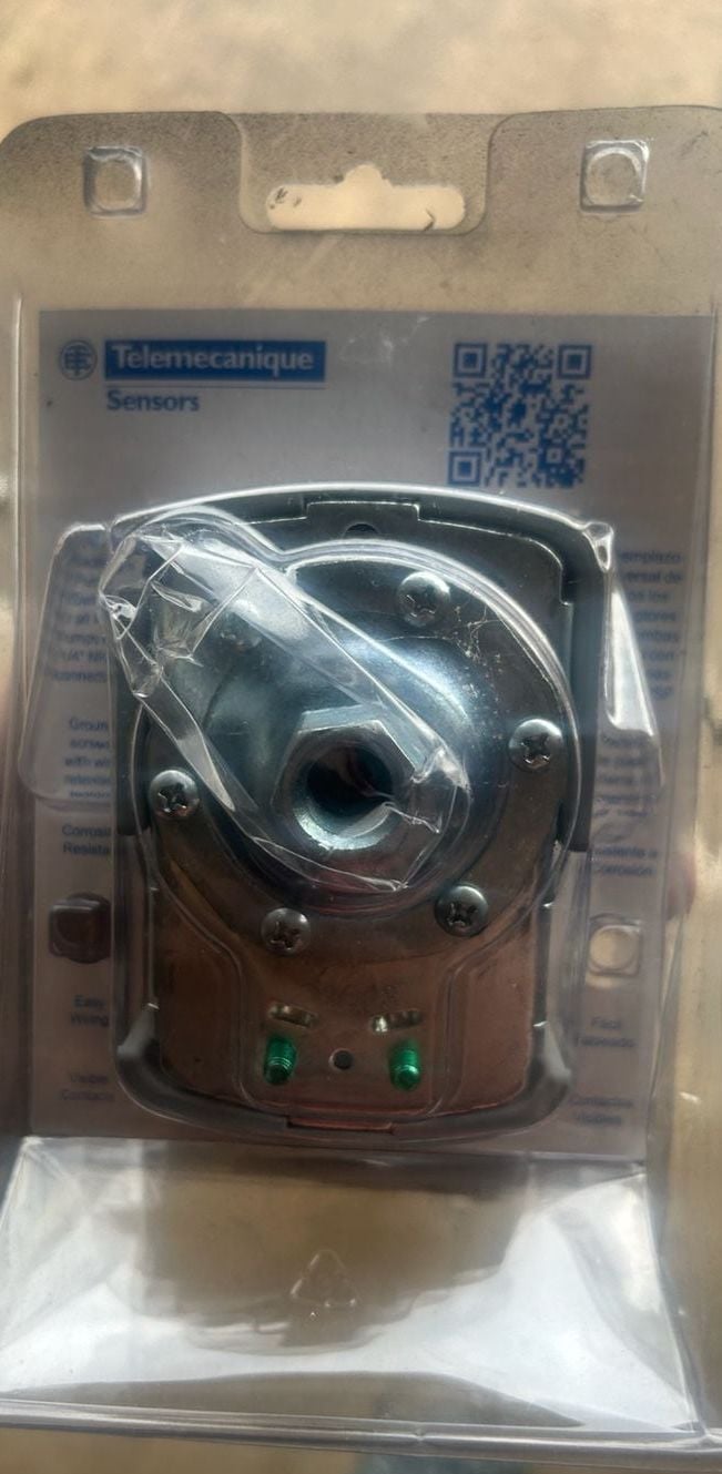 Telemecanique Pumptrol Pressure Switch 30-50 PSI 2
