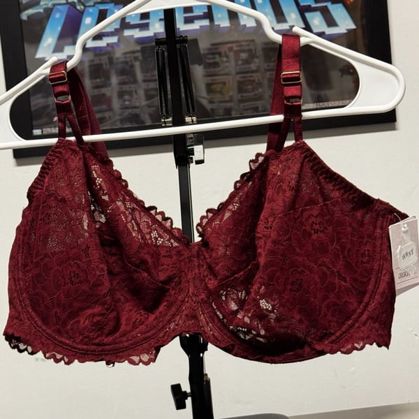 WU58 42D Auden Lace Unlined Comfort Wire Balconette Bra Berry Red NWT
