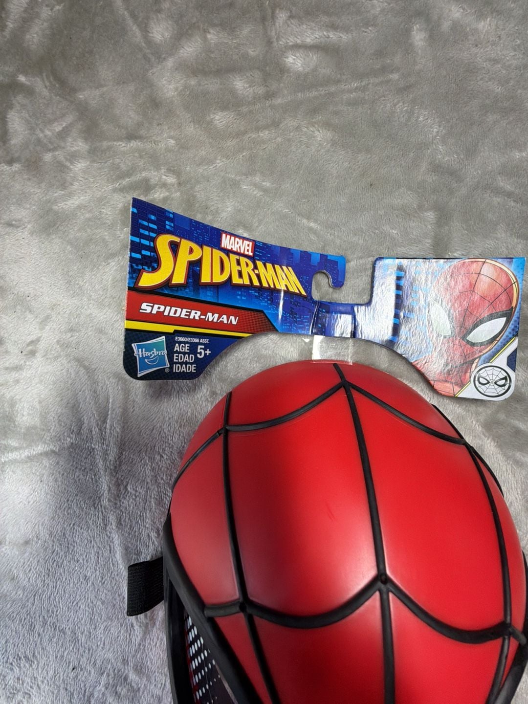Hasbro Marvel Spider-Man Hero Mask Age 5+ Red Plastic Costume 2