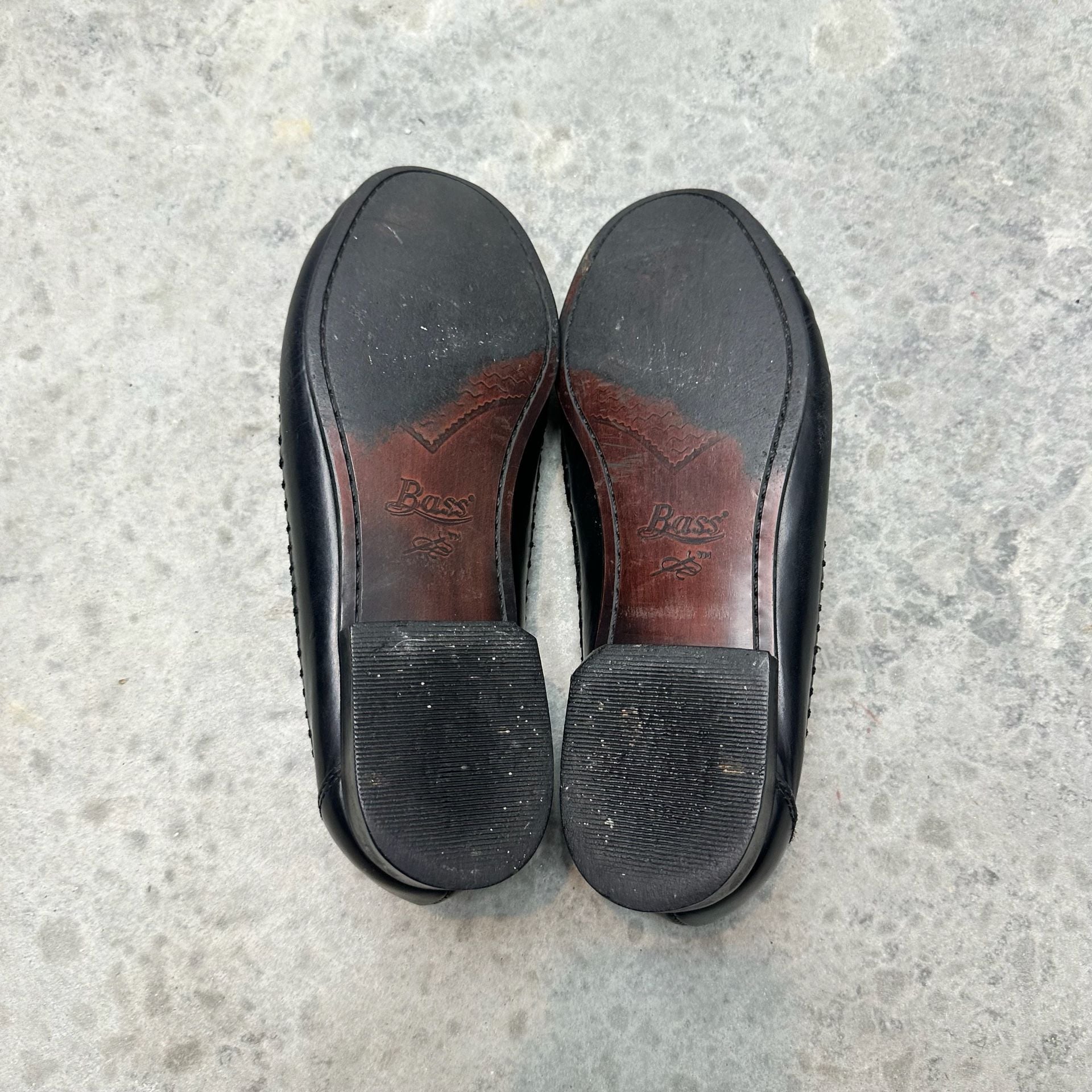 G.H. Bass Bryan Black Leather Loafer - Size 9M 7