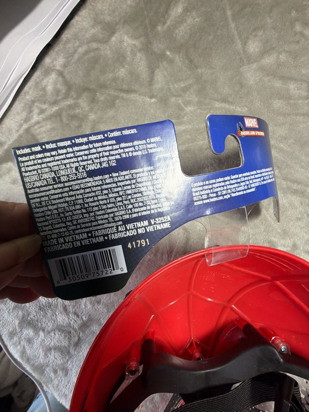 Hasbro Marvel Spider-Man Hero Mask Age 5+ Red Plastic Costume 5