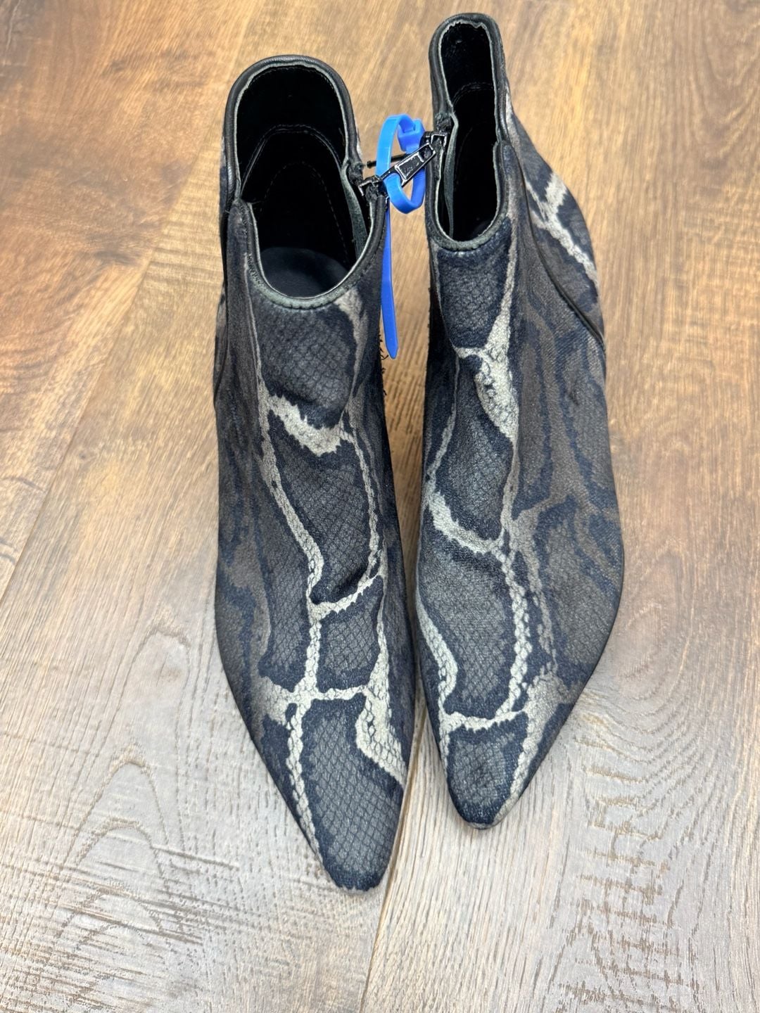 Vaneli Taima Snake Print Ankle Booties Size 8M 2
