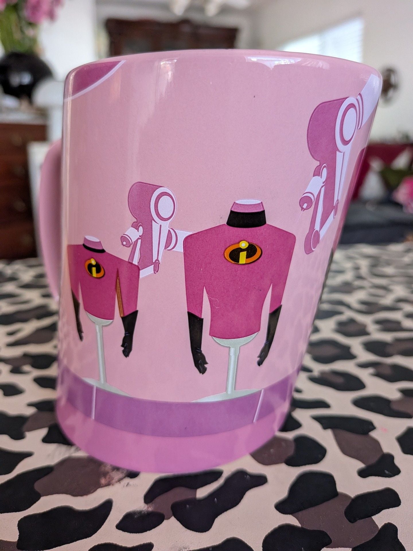 Disney Pixar The Incredibles Edna Mode Coffee Mug Pink 4
