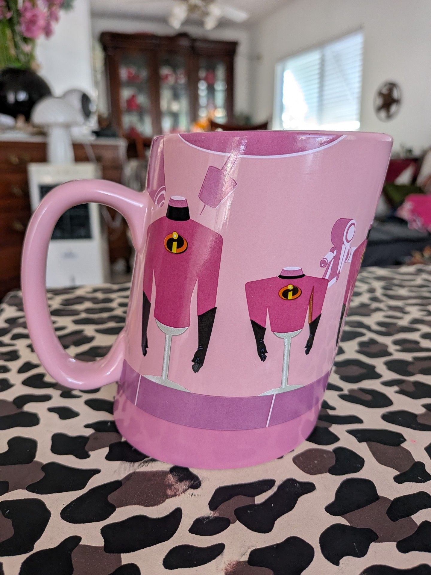 Disney Pixar The Incredibles Edna Mode Coffee Mug Pink 5