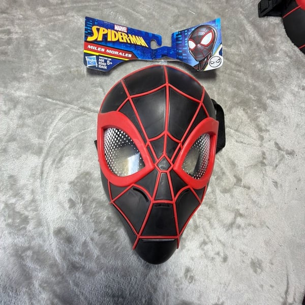 Hasbro Marvel Spider-Man Miles Morales Mask Age 5+