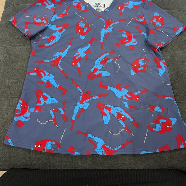 Marvel Spider-Man Scrub Top Size M MSP145A