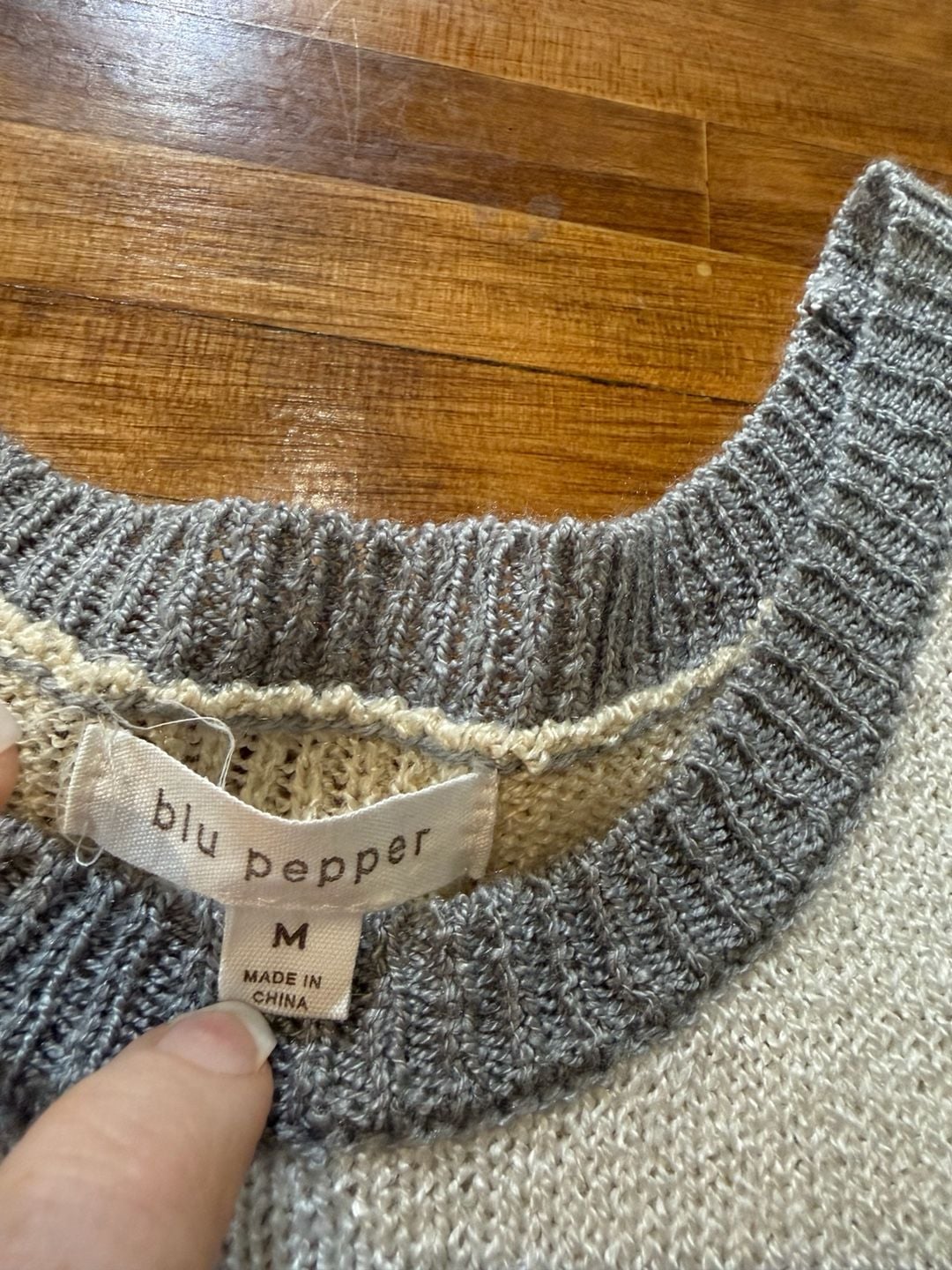 Blu Pepper Sweater Tank Size M Cream Knit Button Back (n1) 3