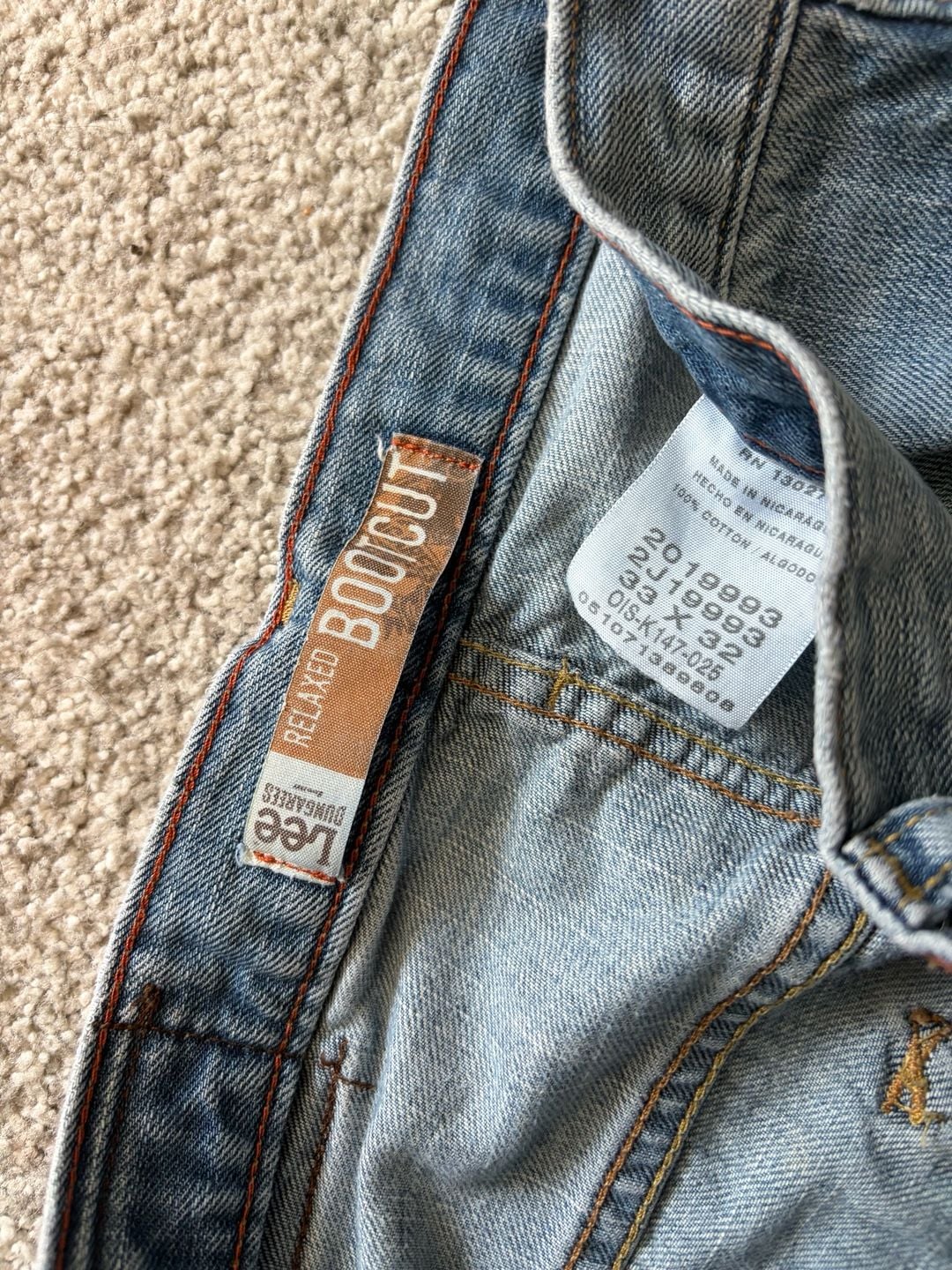 Lee Relaxed Bootcut Jeans Size 33x32 Medium Wash Denim 3
