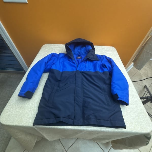 The Childrens Place Boys Blue and Navy Colorblock Hooded Jacket Size L 10/12