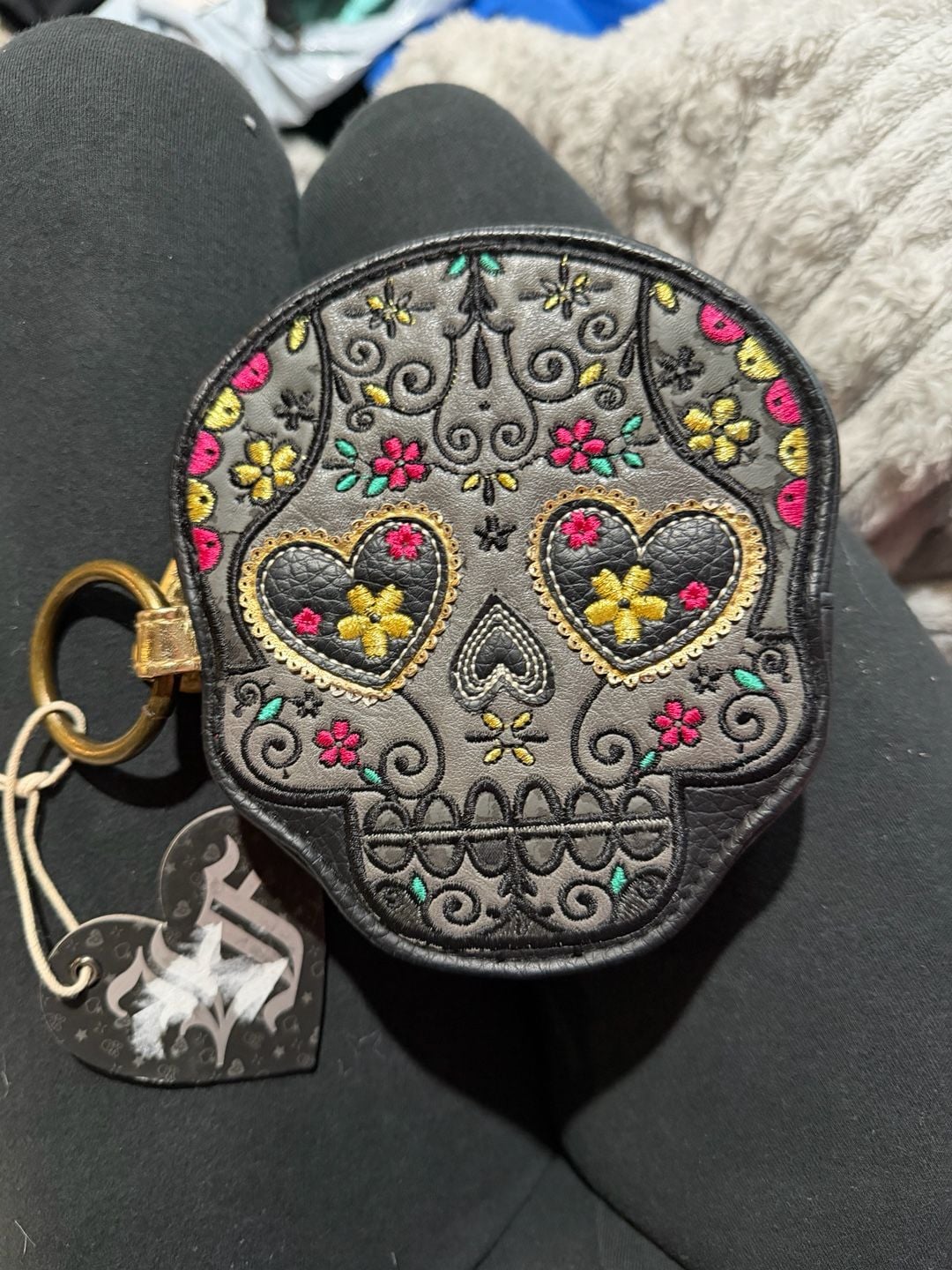 Loungefly Sugar Skull Wristlet Purse - Heart Tag 2