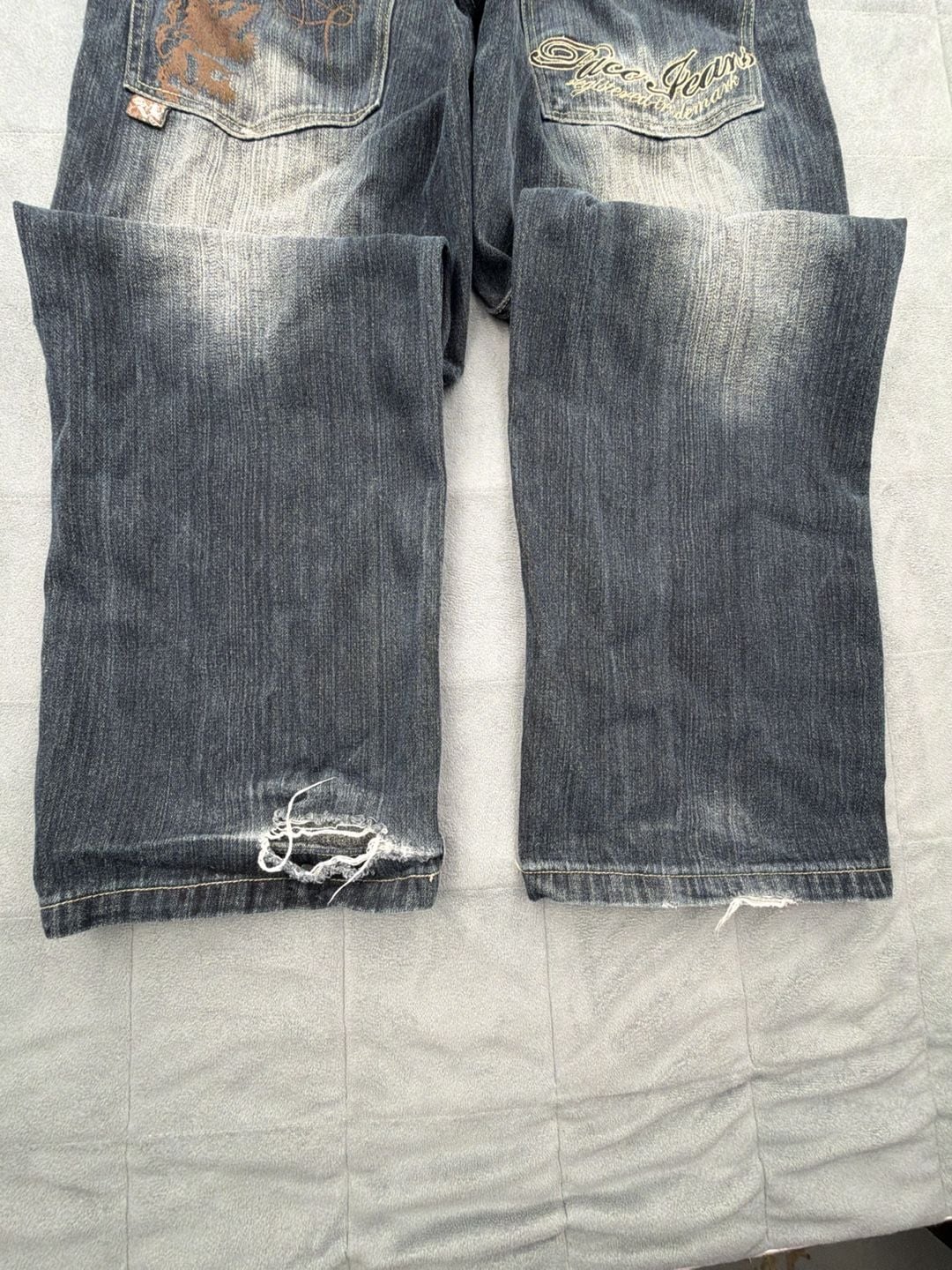Paco Jeans Embroidered Baggy Dark Wash Denim Pants Y2K distressed 7