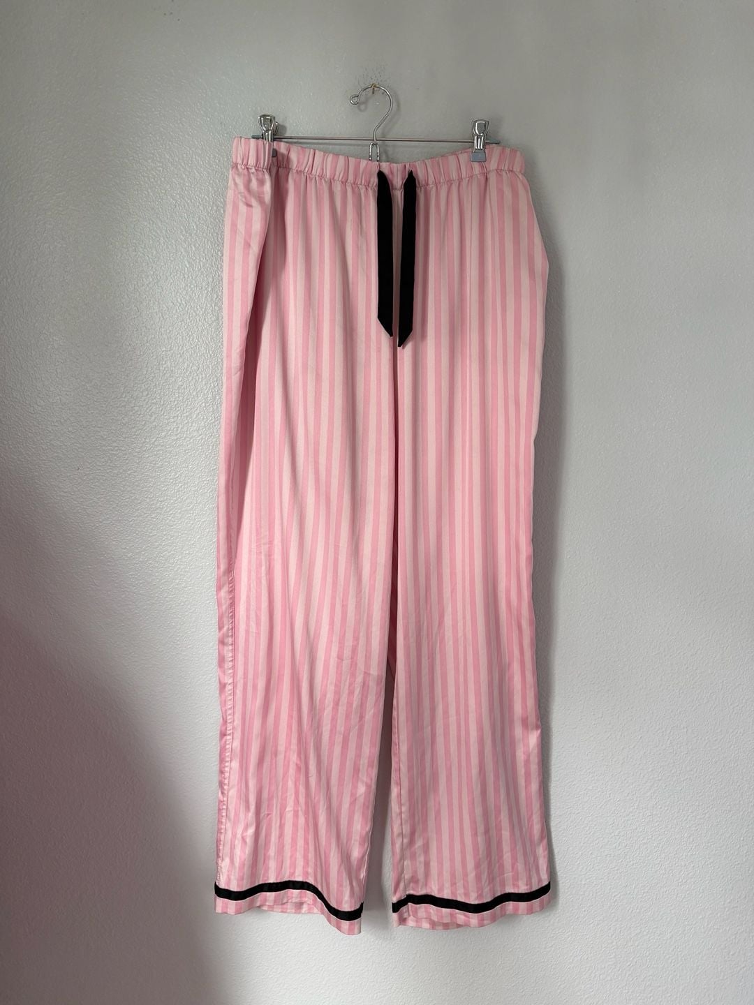 Victoria's Secret Satin Pajama Set Size XL Pink Striped 4