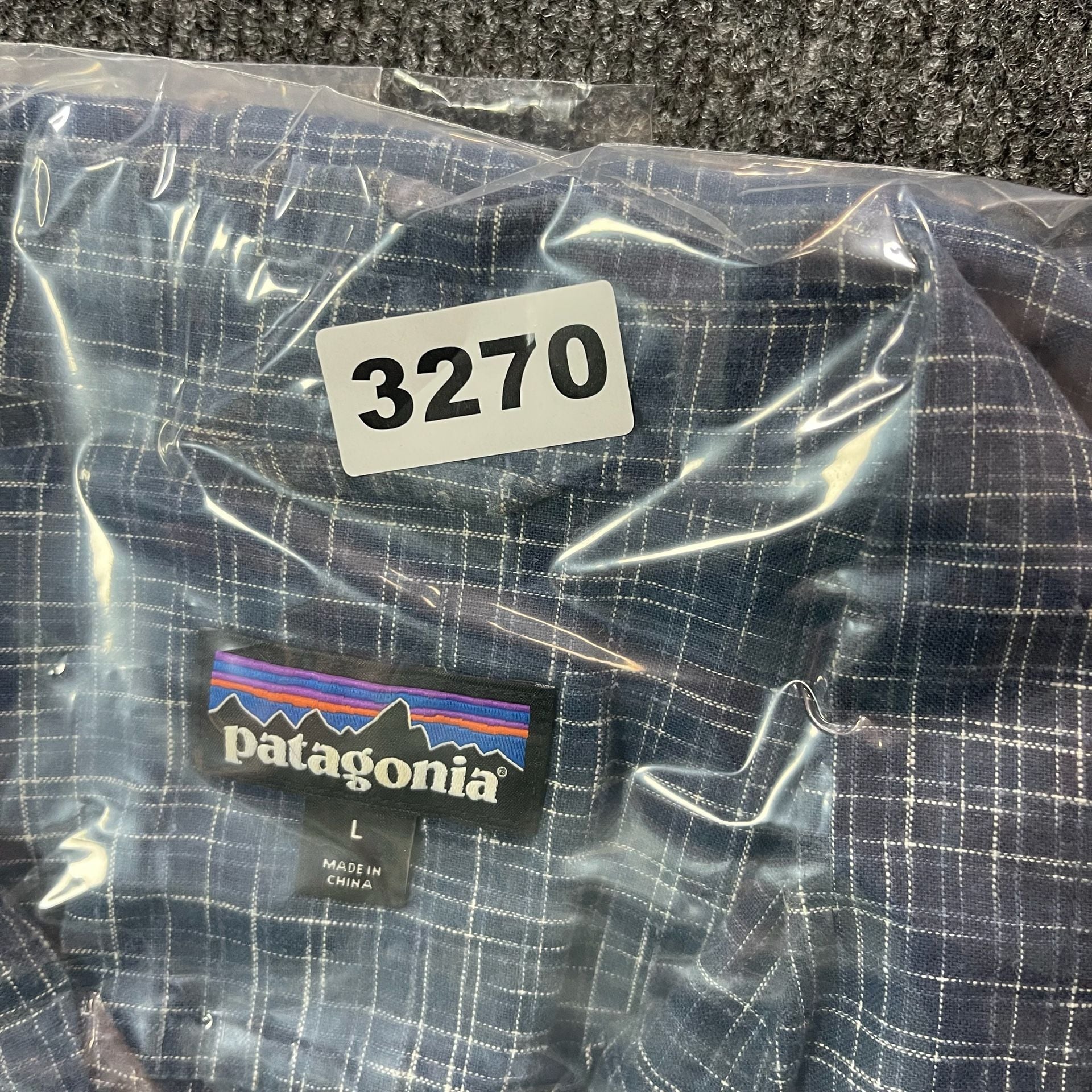 Patagonia Back Step Shirt Size L Blue Plaid Short Sleeve Button Down 8