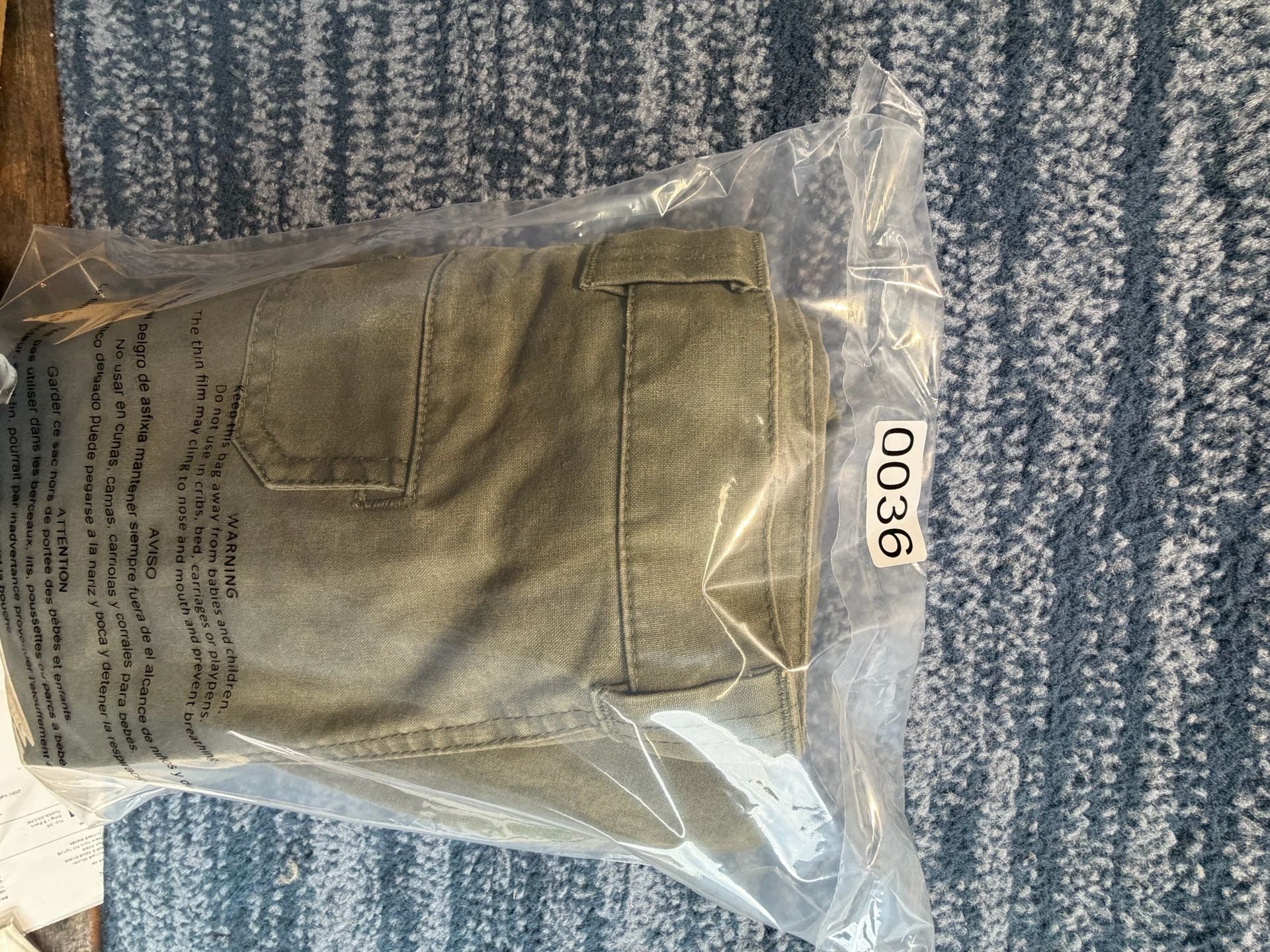 L.L. Bean Cargo Pants Size 38x29 Olive Green Cotton Tropic Weight 18
