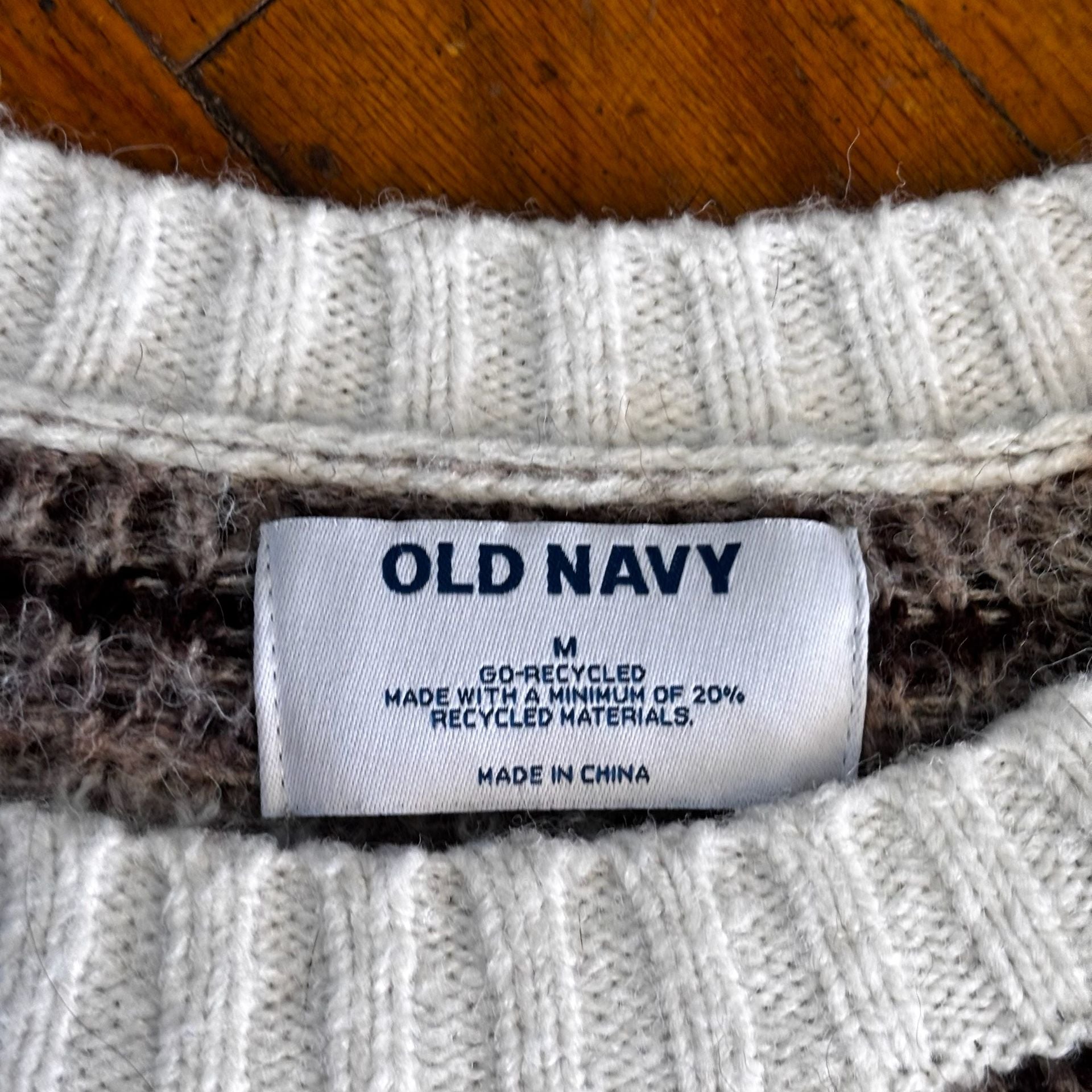 Old Navy Fair Isle Sweater Size M Cream Brown Recycled Materials 2