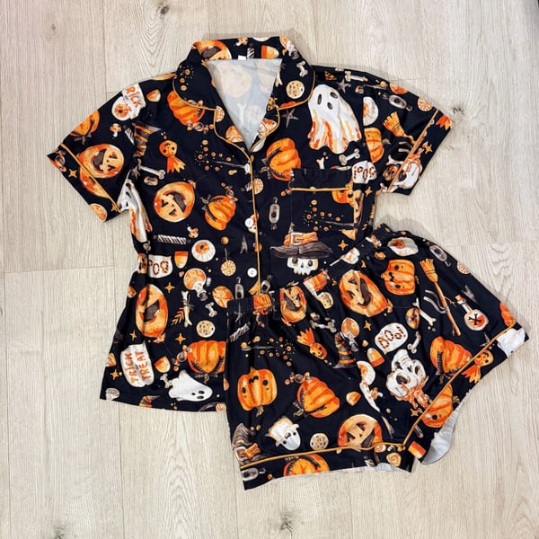 Halloween Pajama Set Size L