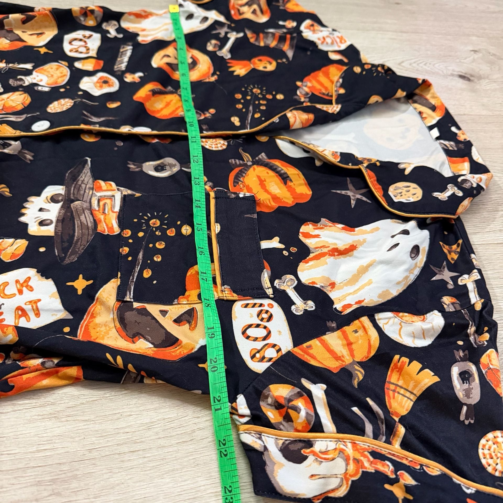 Halloween Pajama Set Size L 3