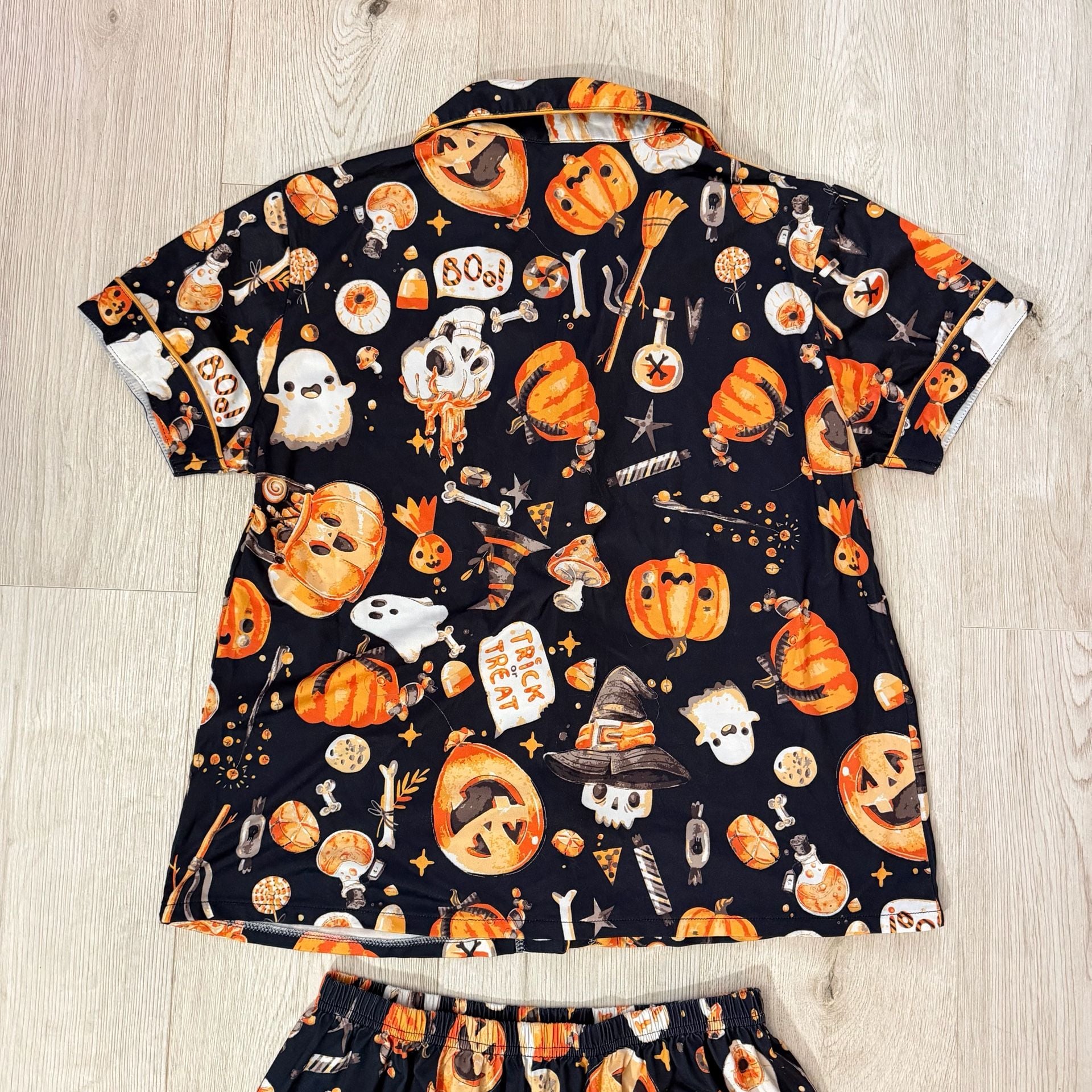 Halloween Pajama Set Size L 8
