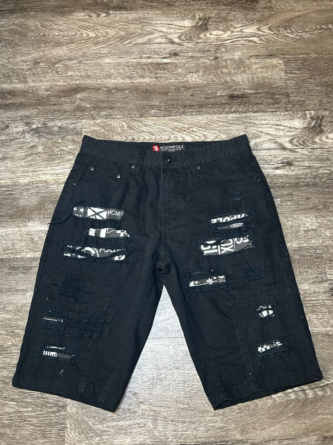 Southpole Denim Shorts Size 32 Black Distressed Patchwork Jorts 2