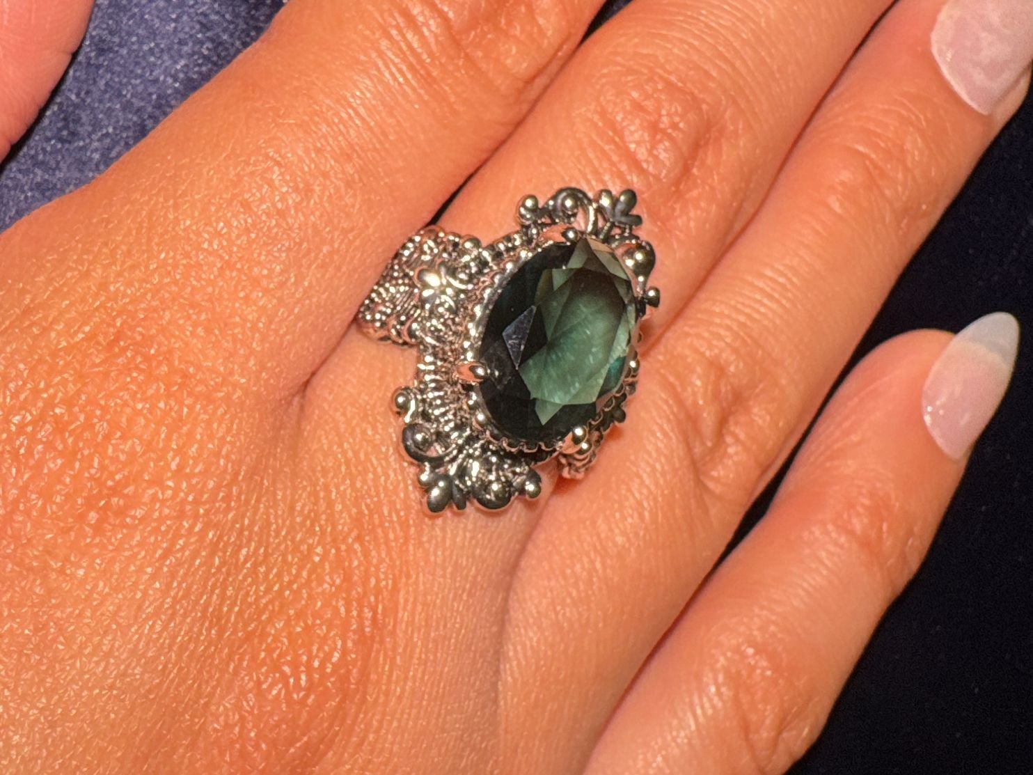 Custom Vintage Style Blue Crystal Lace Design Ring Silver Plated Couple CZ Rings Size 7 New
“As is , no refunds or exchanges “ 2