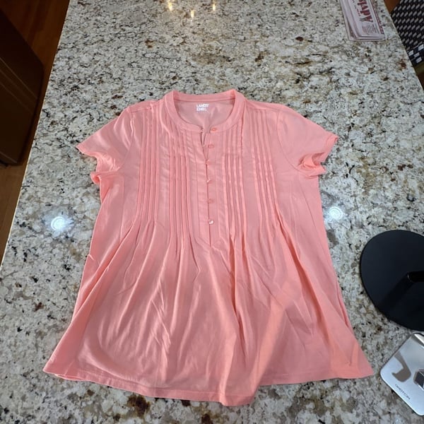 Lands' End Short Sleeve Pintuck Blouse Size S Pink
