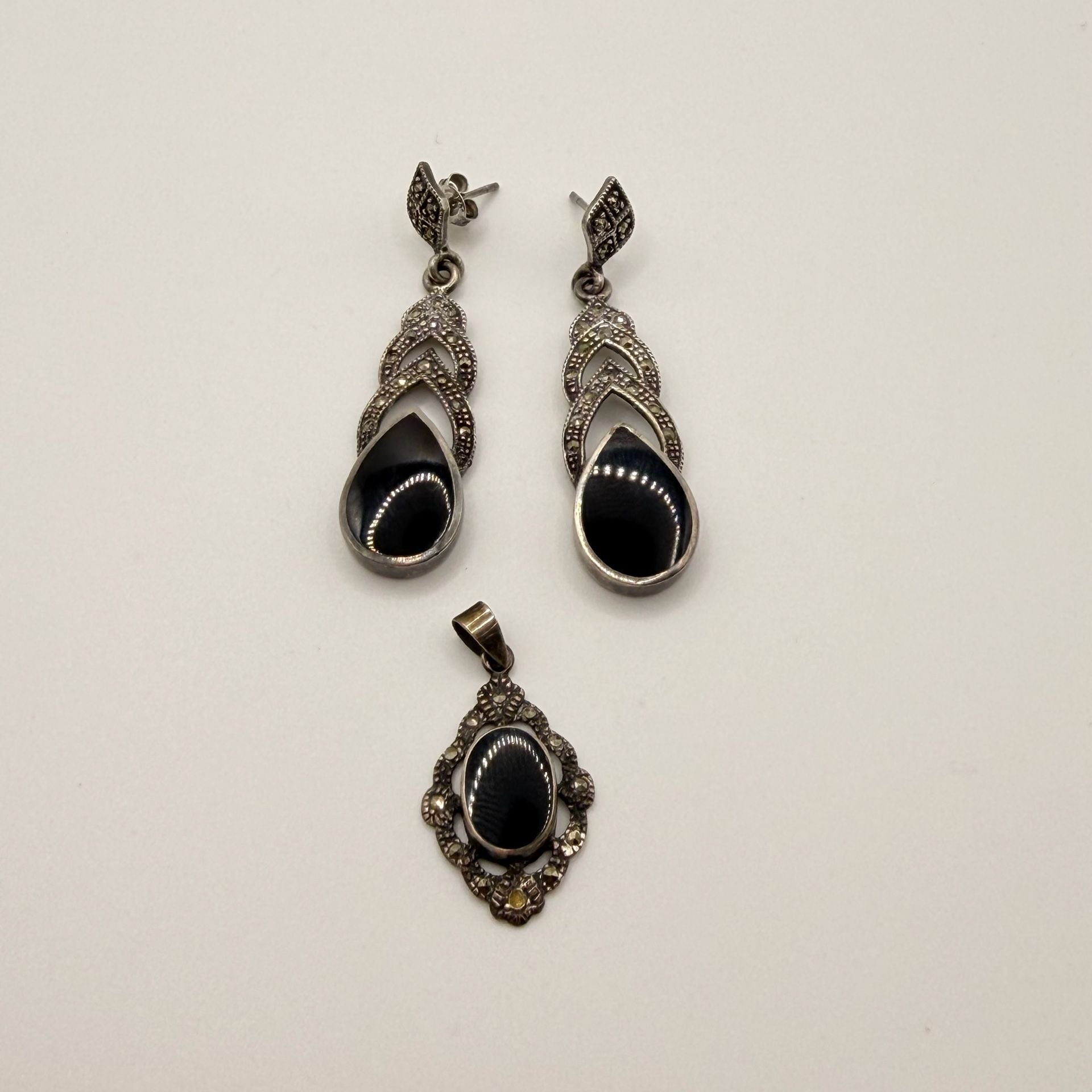 Vintage Sterling Silver Black Onyx And Marcasite Earring And Pendant Set 1
