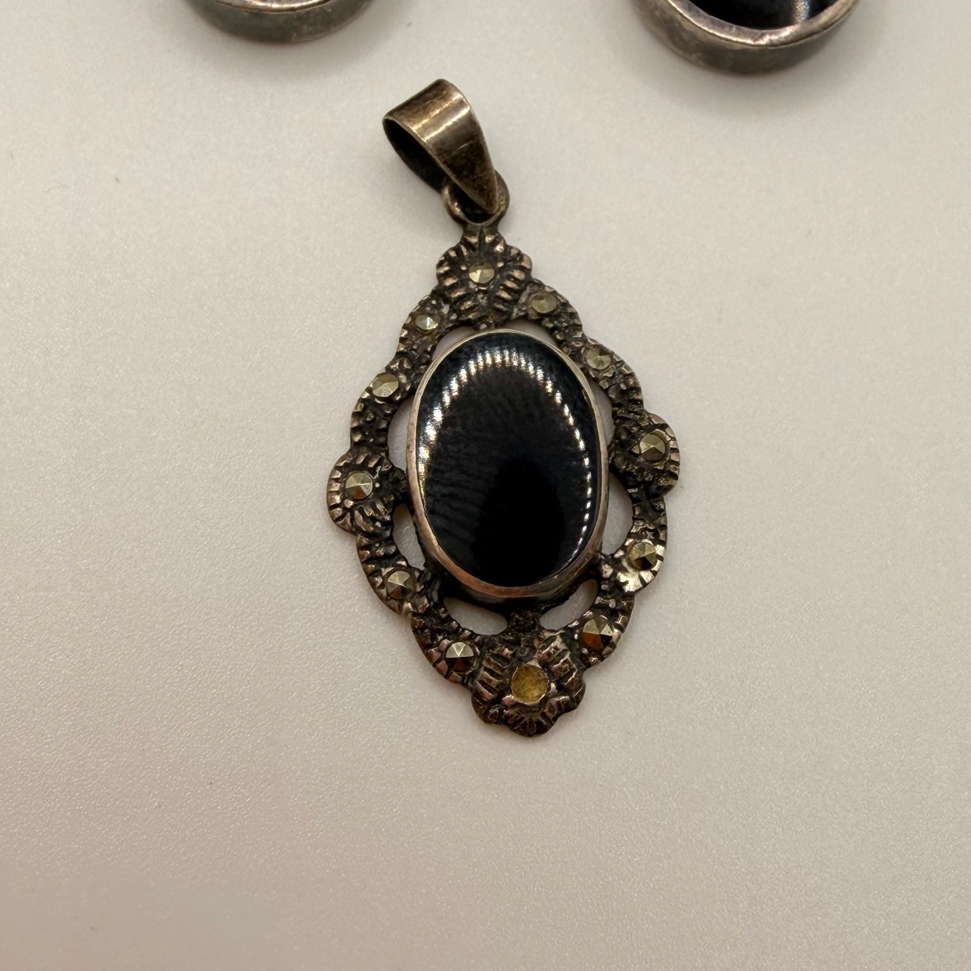 Vintage Sterling Silver Black Onyx And Marcasite Earring And Pendant Set 9
