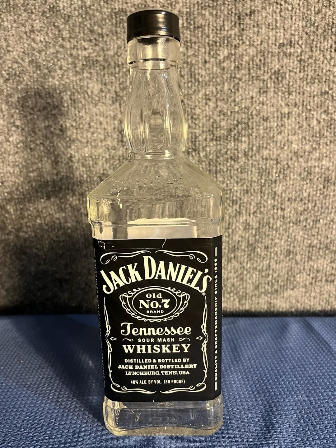 Jack Daniel's Old No. 7 Tennessee Whiskey Empty Bottle with Cap 1