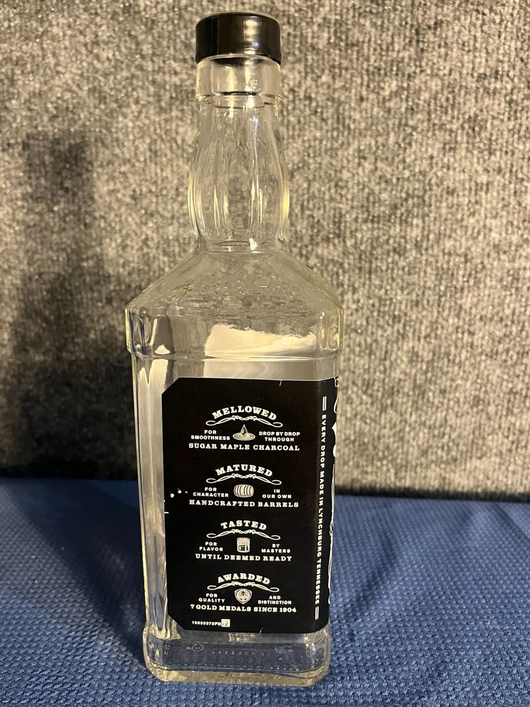 Jack Daniel's Old No. 7 Tennessee Whiskey Empty Bottle with Cap 4