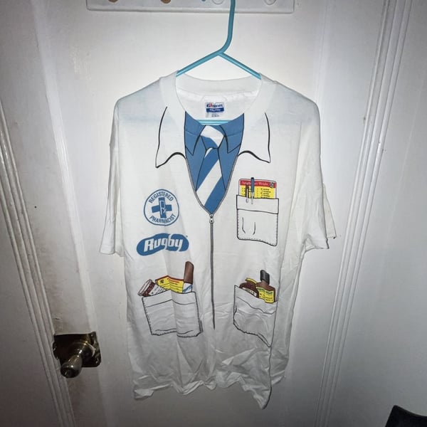 Hanes Registered Pharmacist Lab Coat Graphic T-Shirt Size XL 46-48 White