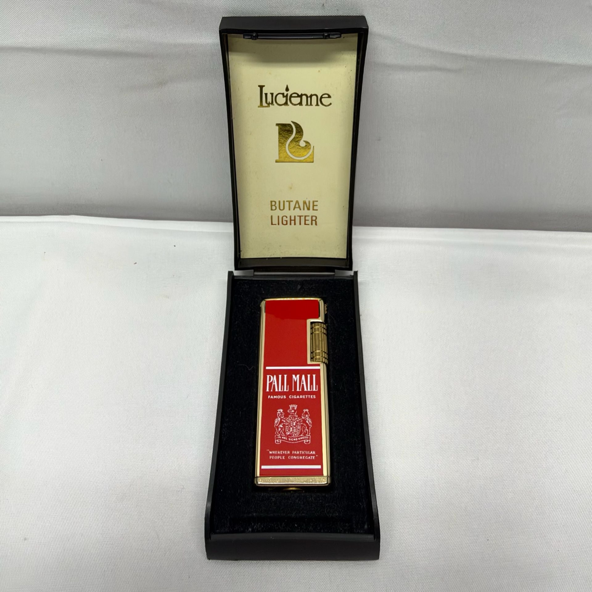 Lucienne Pall Mall Vintage Butane Lighter in Box Red and Gold 1