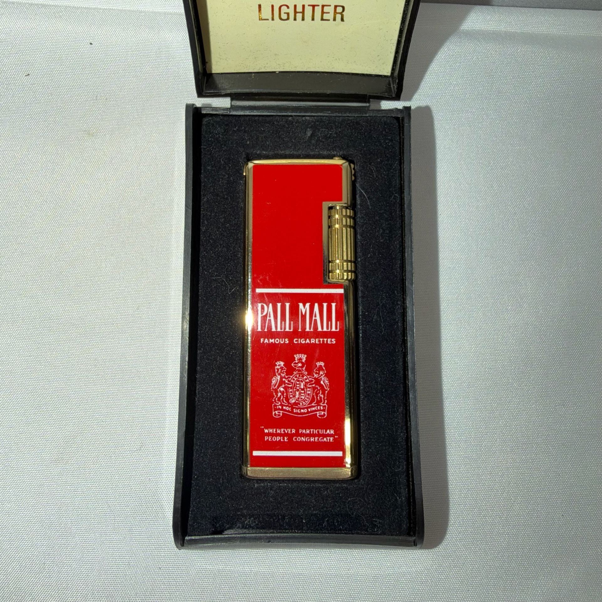 Lucienne Pall Mall Vintage Butane Lighter in Box Red and Gold 2