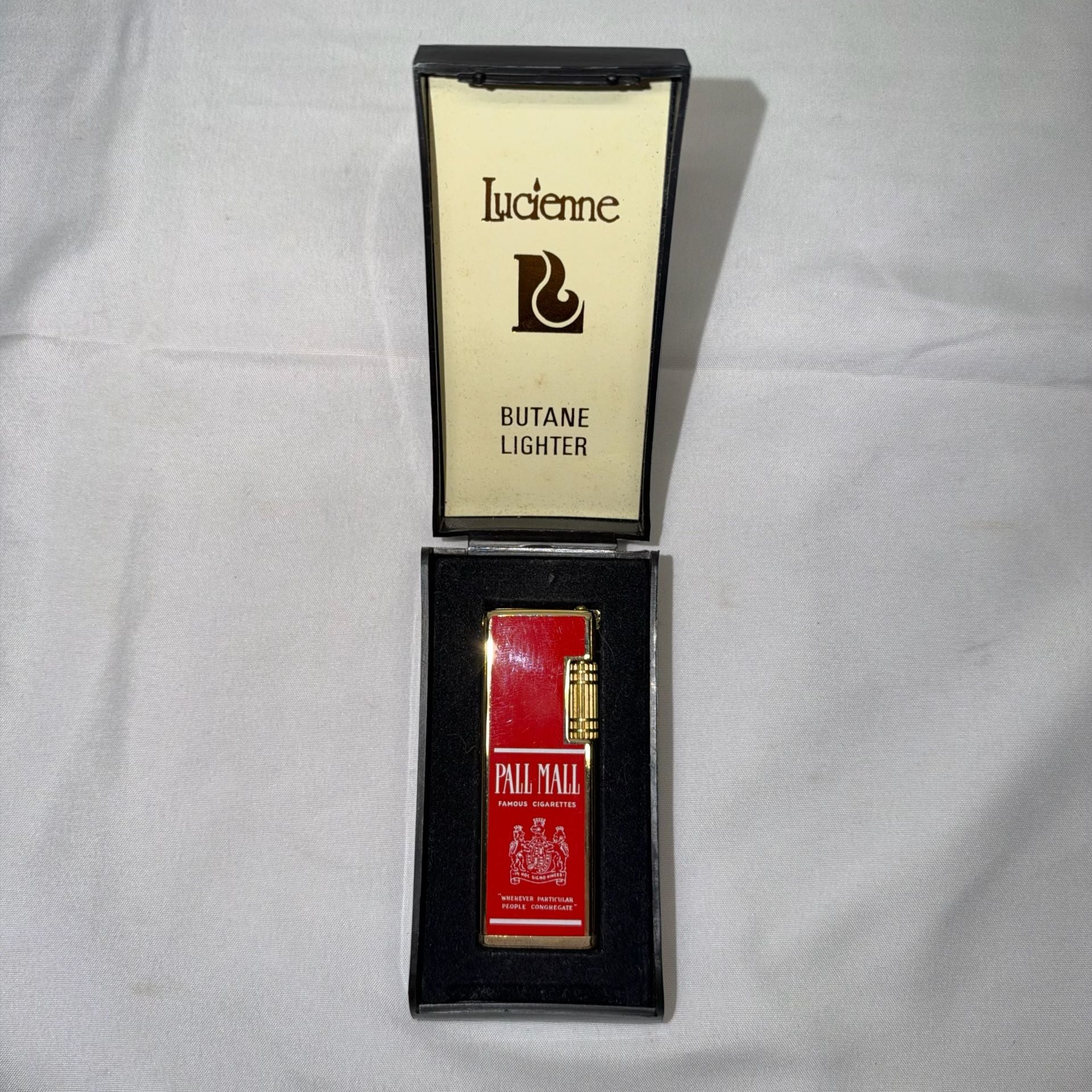 Lucienne Pall Mall Vintage Butane Lighter in Box Red and Gold 3