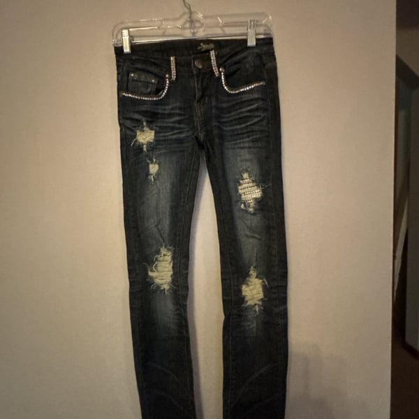 Y2K Maestro Couture Dark Wash Rhinestone Embellished Distressed Jeans Size 26x30