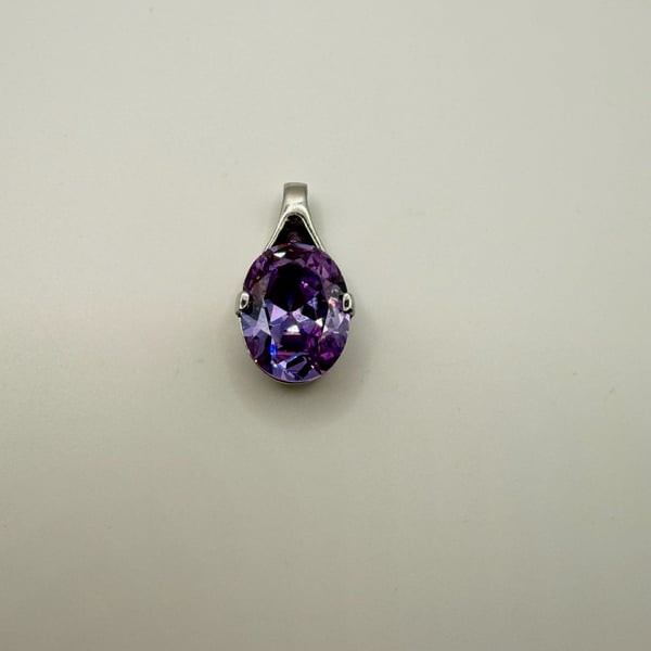 Sterling Silver Purple Oval Filigree Pendant