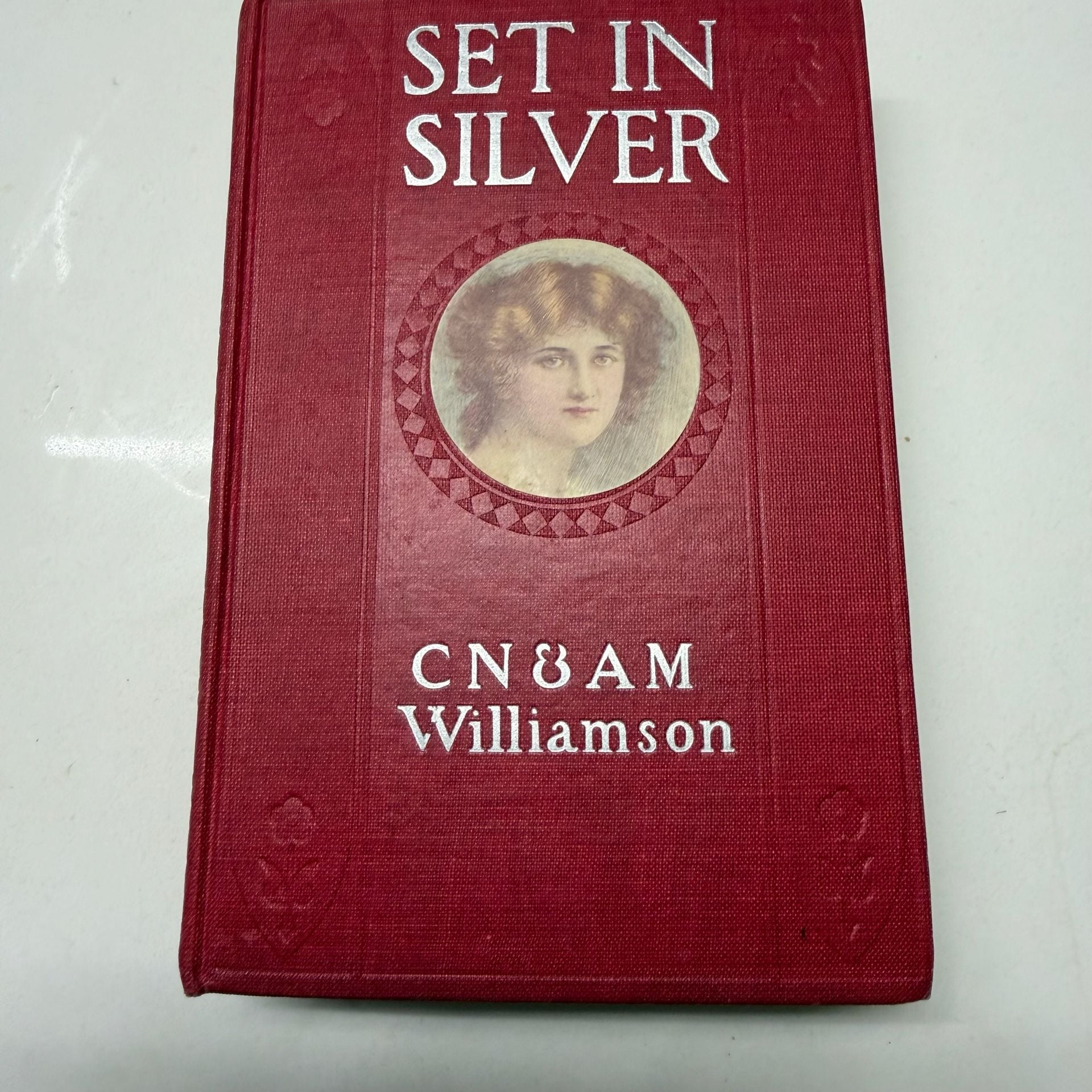 Set in Silver by C.N. & A.M. Williamson 1909 Hardcover 2