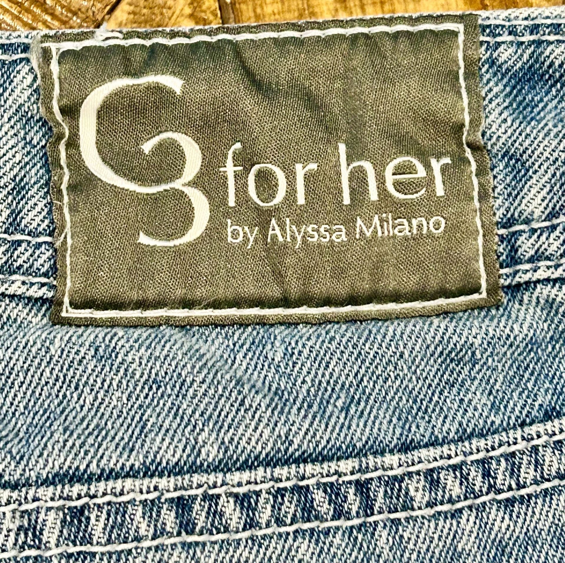 G3 For Her By Alyssa Milano Florida Gators Distressed Jeans 3