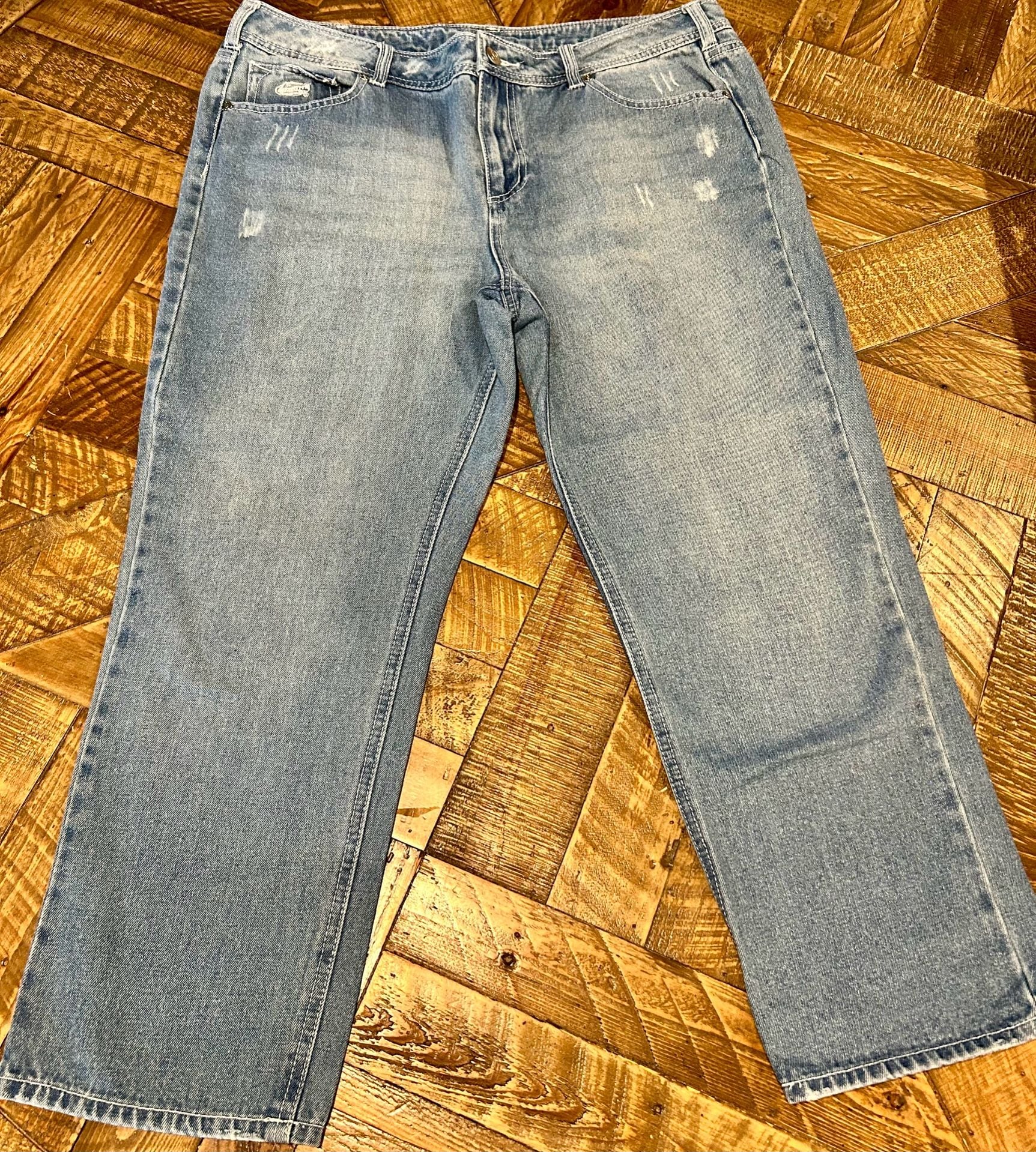 G3 For Her By Alyssa Milano Florida Gators Distressed Jeans 5