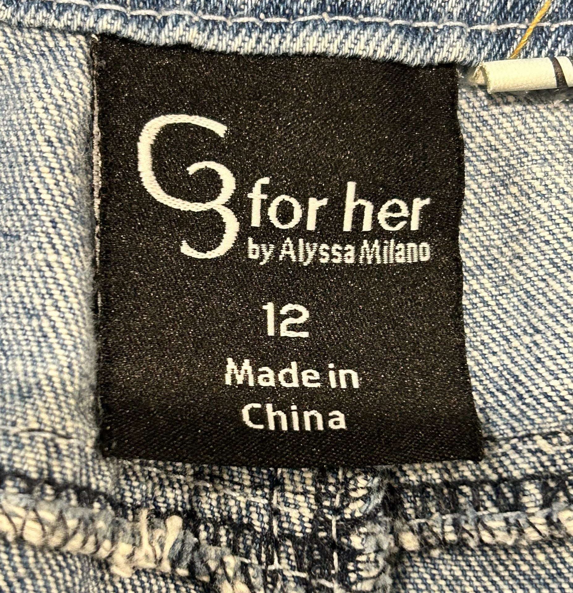 G3 For Her By Alyssa Milano Florida Gators Distressed Jeans 11