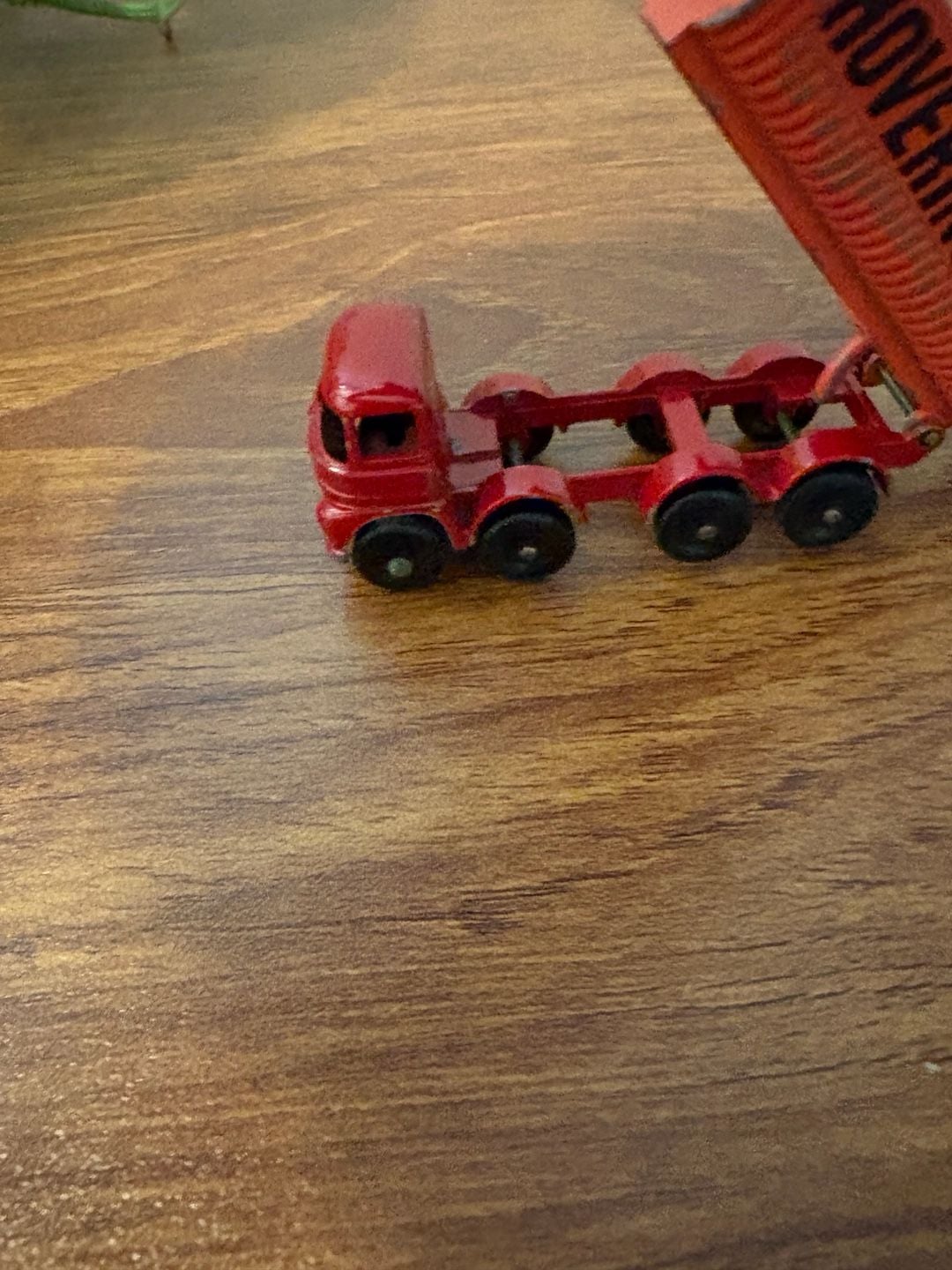 Matchbox Lesney No.17 Hoveringham Tipper Red Diecast Truck 5