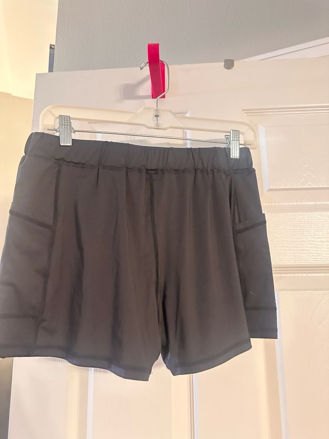 Unbranded Black 2 in 1 Running Shorts with Pockets Size L 5