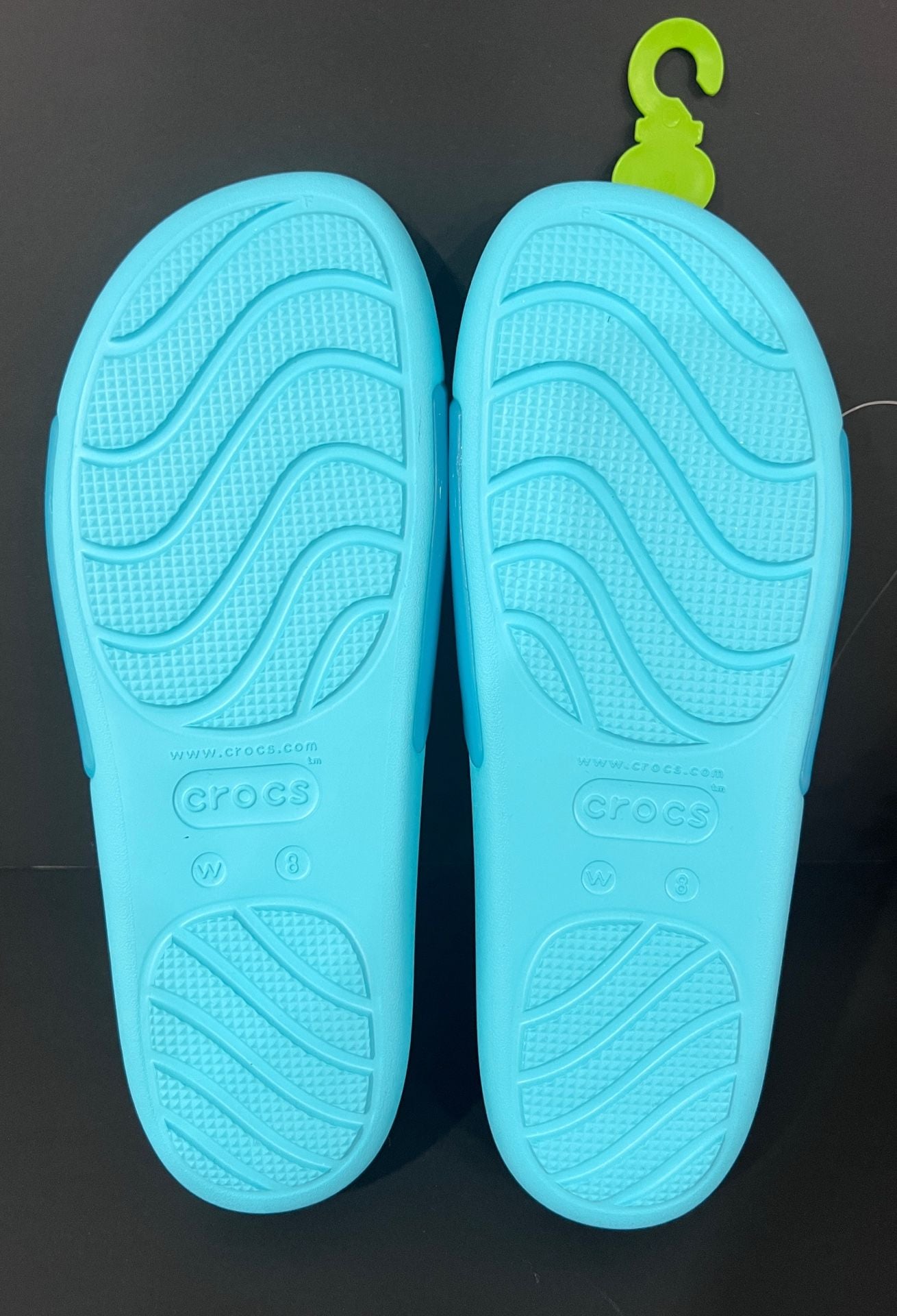 Crocs Splash Glossy Slide Size 8 Blue 3