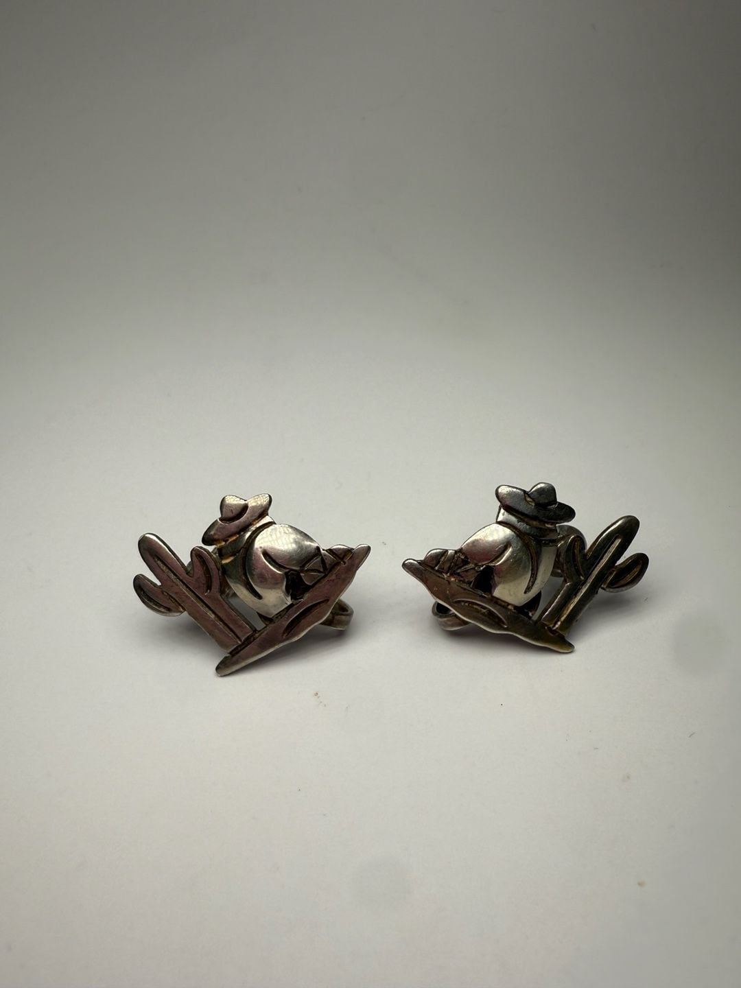 Taxco Sterling Silver Sleeping Mexican Man Sombrero Cactus Earrings 6